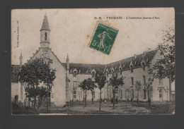 CPA - 79 - Thouars - L'Institution Jeanne-d'Arc - Circulée - Thouars