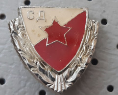 Basketball Football Club SD Crvena Zvezda Red Star Belgrade Serbia Ex Yugoslavia Pin - Pallacanestro