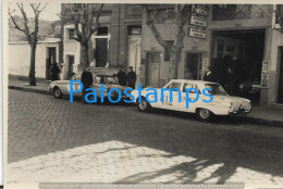 225902 ARGENTINA AUTOMOBILE OLD CAR RACE AUTO DE CARRERA FORD PHOTO NO POSTAL POSTCARD - Sonstige & Ohne Zuordnung