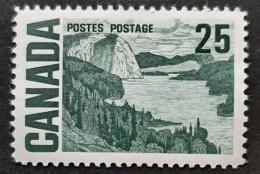 Canada 1967-1973 MNH Sc #465**   25c Centennial, Solemn Land - Nuevos