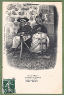 Très Bon Lot De 135 CPA/CPSM FOLKLORIQUE D'AUVERGNE - Costumes, Danses, Scènes De Vie, Habitat & Quelques Fantaisies - 100 - 499 Postkaarten