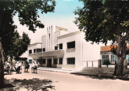 Algérie  - Mostaganem   : PERREGAUX , L'école Maternelle Art Déco  Victor Hugo  (Paul Ferrant Architecte) - Mostaganem