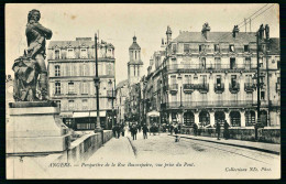 A69  FRANCE CPA  ANGERS - PERSPECTIVE DE LA RUE BEAUREPAIRE - Collections & Lots