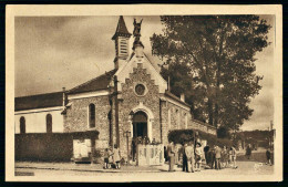 A69  FRANCE CPA PORCHEFONTAINE - L' EGLISE - Verzamelingen & Kavels