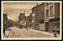 A69  FRANCE CPA PORCHEFONTAINE - RUE COSTE - Collections & Lots