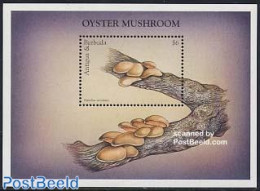 Antigua & Barbuda 1997 Panellus Serotinus S/s, Mint NH, Nature - Mushrooms - Funghi