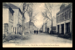 55 - ETAIN - RUE DE METZ VUE DE L'AVENUE PRUD'HOMME-HAVETTE - EDITEUR JOS METRICH - Etain