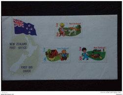 Nieuw-Zeeland Nouvelle-Zélande New Zealand 1975 FDC Enfants Kinderen Yv 639-641 - Sonstige & Ohne Zuordnung