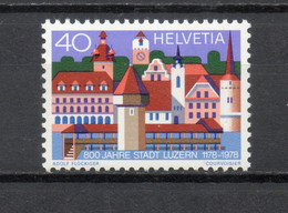 SUISSE   N° 1047  NEUF SANS CHARNIERE    COTE  0.70€    VILLE LUCERNE - Unused Stamps