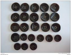 16 Knopen Diam 2,3 + 8 Knopen 1,8 Cm 16 Boutons Diam 2,3 + 8 Boutons 1,8 Cm Bakeliet Bakelite Zwart Noir - Knopen