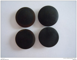 4 Knopen 4 Boutons Diam 2,2 Cm  Bakeliet Bakelite Zwart Noir - Knopen