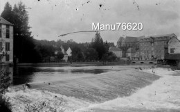 Plaque De Verre : Bar Sur Seine , Le Déversoir Et Les Moulins . - Diapositivas De Vidrio