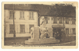 67/CPA - Brumath - Monument Aux Morts - Brumath