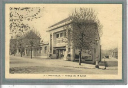 CPA (76) SOTTEVILLE - Thème: Affiche - CINEMA TRIANON, Salle De Spectacle, Théatre - Avenue Du 14 Juillet - 1930 - Sotteville Les Rouen