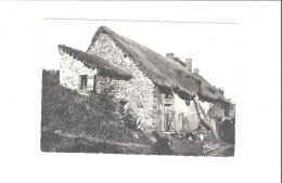 EN MORVAN  CHAUMIERE MORVANDELLE        ////     RARE   A  SAISIR   ***** - Bourgogne