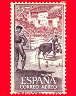 SPAGNA - Usato - 1960 - Tauromachia - La Corrida - Bullfighting - Arena Del Villaggio - Tori -  25 - P. Aerea - Used Stamps