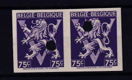 DDFF 806 -- NON DENTELES - Paire Du TP 679A Avec Perforation Officielle - Neufs Sans Charnières - 1941-1960