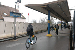 Saint Cyr - SNCF - La Gare Vue Du RER - 10303 Et 04 - St. Cyr L'Ecole