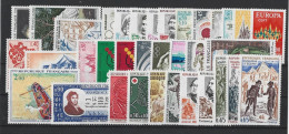 FRANCE ANNEE COMPLETE 1972  MNH Neufs** - - 1970-1979