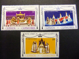 41 GRENADA GRENADINES 1977 /25 ANIVERSARIO ELIZABETH II EN EL TRONO / YVERT 191a /194a MNH - Grenade (1974-...)