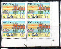 ITALIA REPUBBLICA ITALY REPUBLIC 1992 ANTICHI STABILIMENTI BALNEARI VIAREGGIO QUARTINA ANGOLO DI FOGLIO BLOCK MNH - 1991-00: Nieuw/plakker