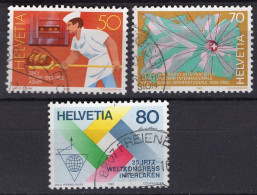 T2434 - SUISSE SWITZERLAND Yv N°1230/32 - Oblitérés