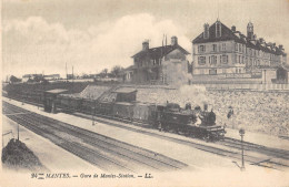 CPA 78 GARE DE MANTES STATION / TRAIN - Mantes La Ville