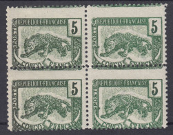 CONGO N° 30 FOND VERT & DECALE + PIQUAGE A CHEVAL NEUF ** GOMME SANS CHARNIERE - Unused Stamps