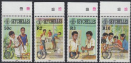 Seychellen Mi.Nr. 593-96 Int. Jahr Der Jugend (4 Werte) - Seychellen (1976-...)