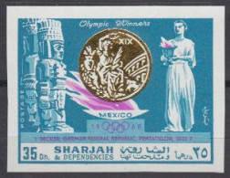 Sharjah Mi.Nr. 518B Olympia 1968 Mexiko, Siegerin Ingrid Becker (35) - Sharjah