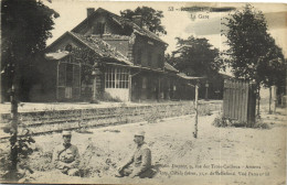 ROSIERES EN SANTERRE - LA GARE - Rosieres En Santerre