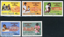 Cape Verde 1987 Children 5v, Mint NH - Islas De Cabo Verde