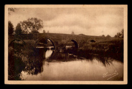 79 - ARGENTON-L'EGLISE - LE VIEUX PONT ROMAIN DU PREUIL - Argenton Chateau