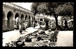 TCHAD - FORT-LAMY - UN COIN DU MARCHE - Tschad