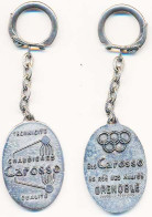 Porte-clefs Des Xèmes Jeux Olympiques D'Hiver De GRENOBLE 1968  Olympic Games 68 Chaudières CAROSSO - Altri & Non Classificati