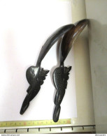LADE 1 -20-10-  Lepels In Gesneden Hoorn -cuillères En Corne Sculptée - Art Africain
