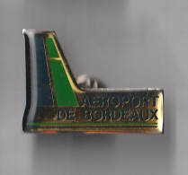 PIN'S THEME AVION  AEROPORT  DE BORDEAUX - Airplanes