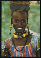 CPSM / CPM 10.5 X 15 HAUTE VOLTA Beau Sourire Peul     D'une Jeune Fille Du BURKINA FASO - Burkina Faso