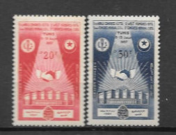 1957 - 440 + 443 *MH - Congrés Syndicats - Tunisia (1956-...)