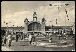 PRAHA Park Kultury  En 1966  Carte Rare Et Trés Belle  - Slowakei