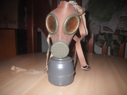 Masque à Gaz C38 + Cartouche France WW2 - Equipement