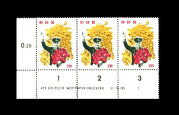 DDR / East-Germany: 'Juri Gagarin – Druckvermerk, 1963' / 'Space Cosmonaut Yuri Gagarin', Mi. 995DV; Yv. 700; Sc. 675 ** - Unused Stamps
