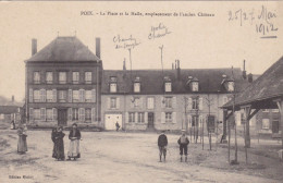 80-POIX LA PLACE ET LA HALLE - Poix-de-Picardie