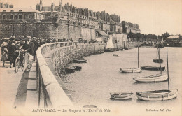 St Malo * Les Remparts Et L'entrée Du Môle - Saint Malo