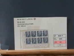 106/752     BLOC DE 8 845Y - Unused Stamps