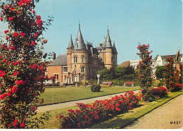 CORBIE - La Jardin Public Et L'hôtel De Ville  - Corbie