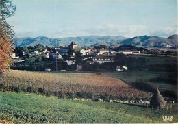 SARE - Au Fond, La Chaîne Des Pyrénées  - Sare