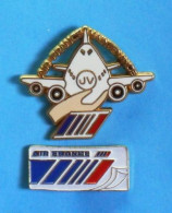 2 PIN'S //  ** AIR FRANCE / MAINTENANCE / JV // BILLET D'AVION ** . (Made In France // Prodimport) - Vliegtuigen