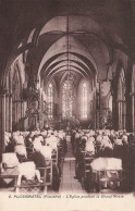 Plougastel * Intérieur De L'église Pendant La Messe * Coiffe - Plougastel-Daoulas