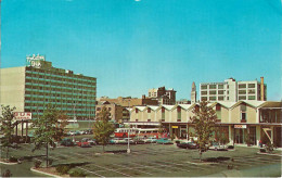Worcester, Mass., Seven Hills Plaza, Bus Station, Holiday Inn, Gelaufen 1972 - Worcester